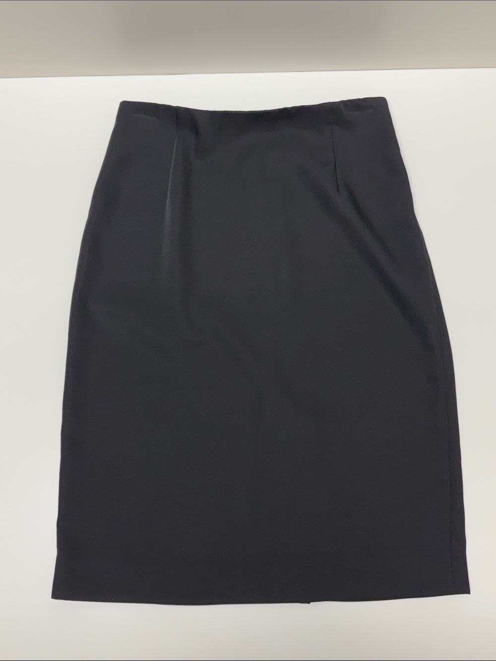 ✨ VINCE ✨ Ready To Wear 2024 Fall Collection Knee Length Relaxed Midi Skirt